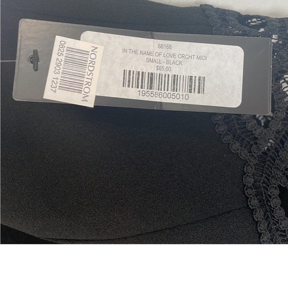 🖤NWT Lulus In The Name of Love Black Crochet Lace Trumpet MIDI Dress 🖤 - Picture 6 of 6
